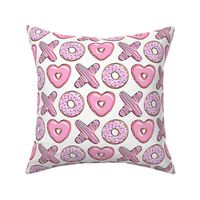 X O  heart shaped donuts -  pink 