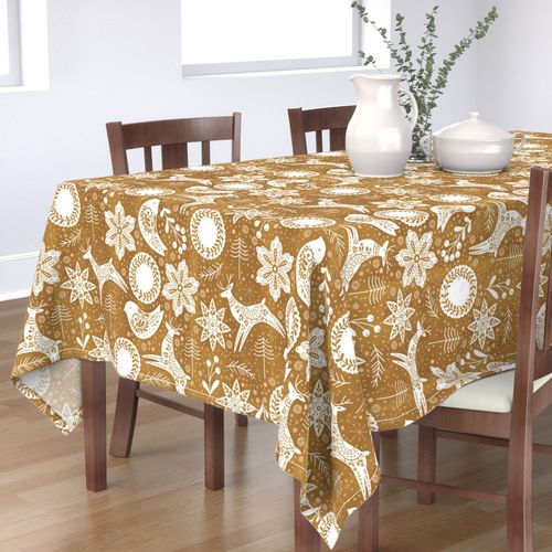 HOME_GOOD_RECTANGULAR_TABLE_CLOTH