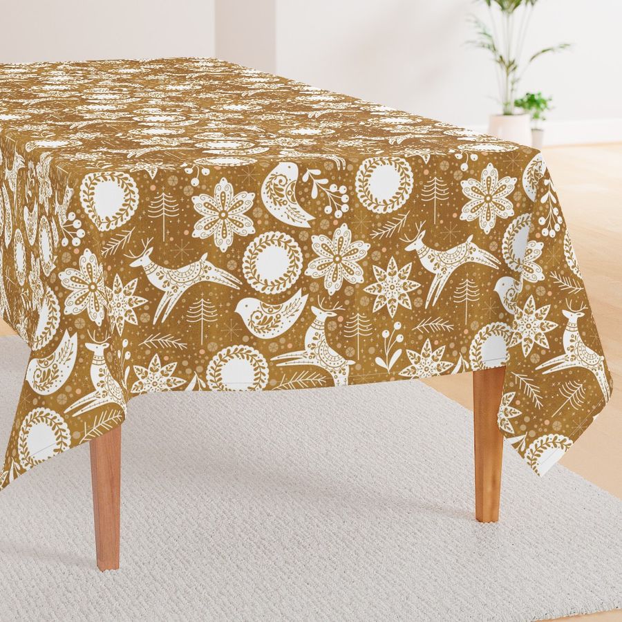 HOME_GOOD_RECTANGULAR_TABLE_CLOTH