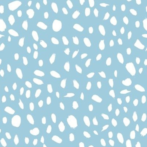 Dots on Crystal Blue