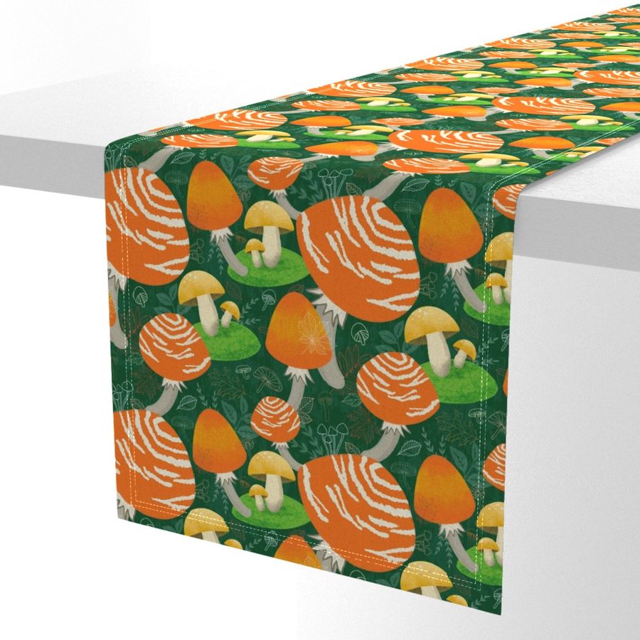 HOME_GOOD_TABLE_RUNNER