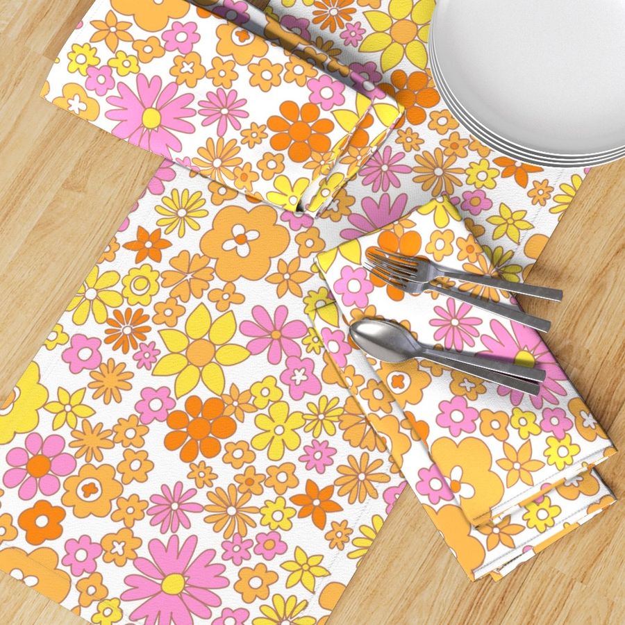 HOME_GOOD_TABLE_RUNNER