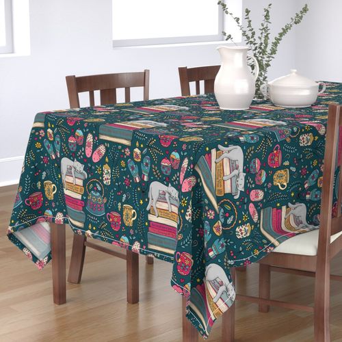 HOME_GOOD_RECTANGULAR_TABLE_CLOTH