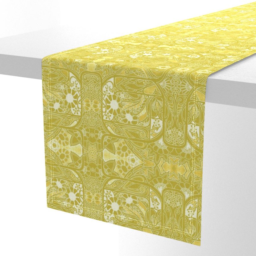 HOME_GOOD_TABLE_RUNNER