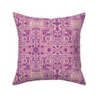 Do the Purple Nouveau Paisley Twist