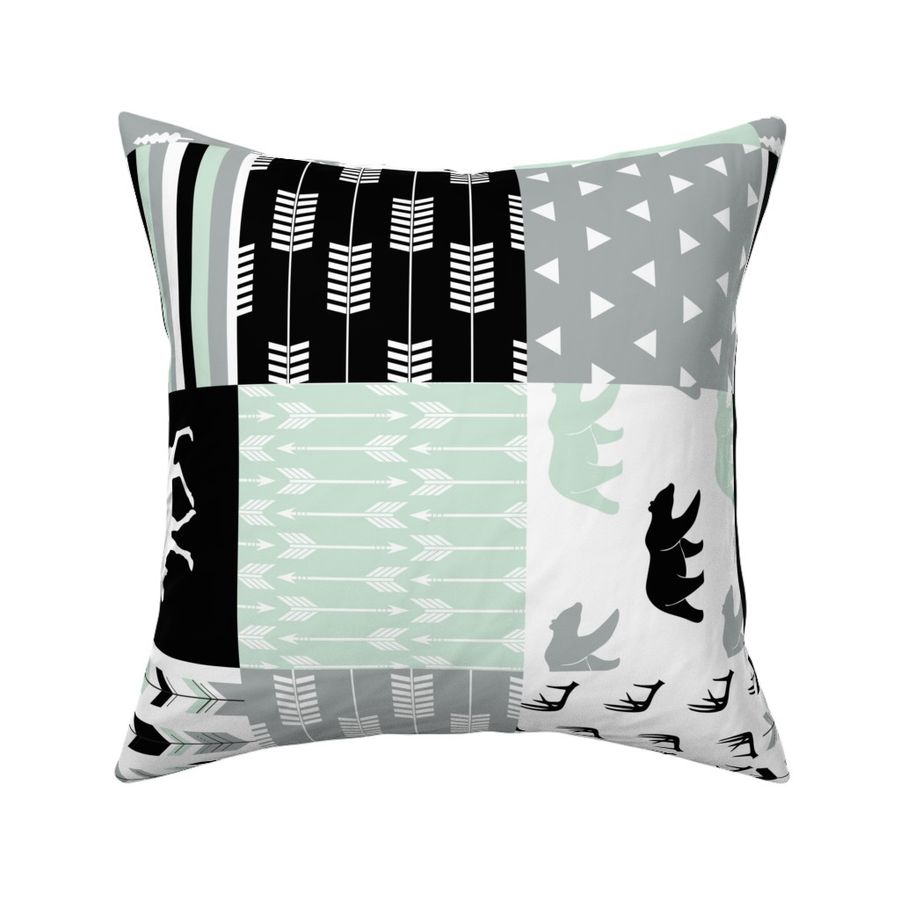 HOME_GOOD_SQUARE_THROW_PILLOW