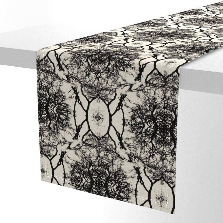 HOME_GOOD_TABLE_RUNNER