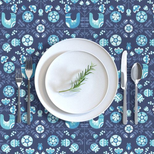 HOME_GOOD_RECTANGULAR_TABLE_CLOTH