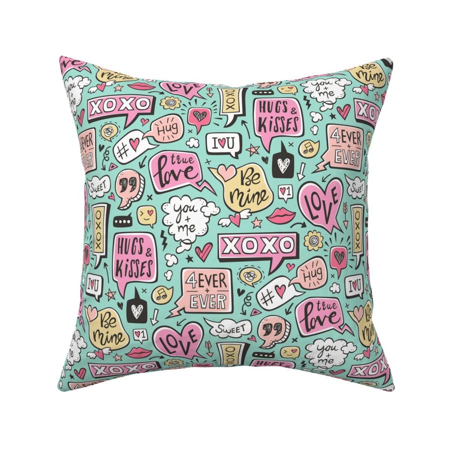 HOME_GOOD_SQUARE_THROW_PILLOW