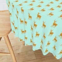 Gold deer. Mint pattern