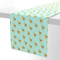 Gold deer. Mint pattern