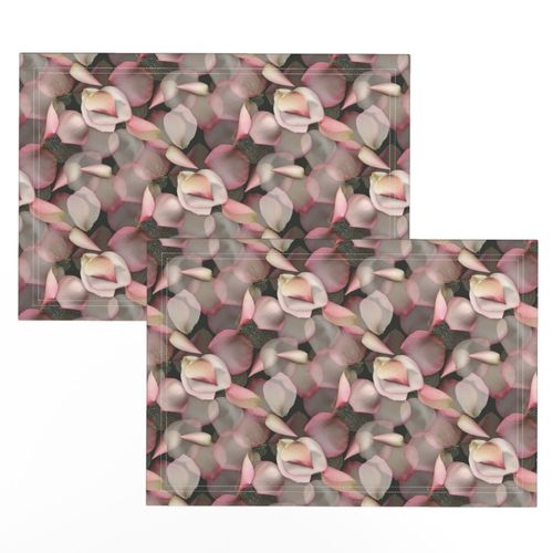 Fragmented Roses Pink