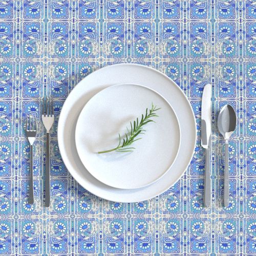 HOME_GOOD_RECTANGULAR_TABLE_CLOTH