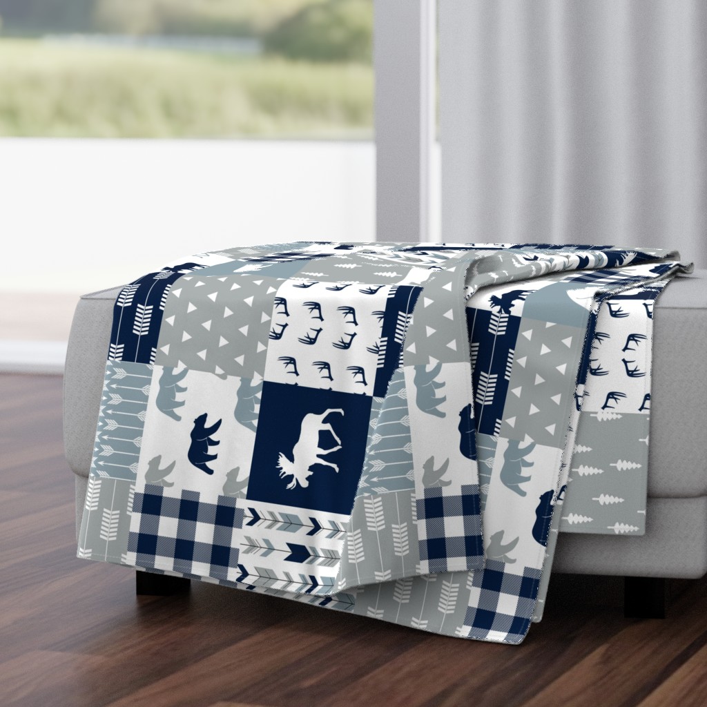 Woodland Wholecloth (moose and bear) 90  - plaid