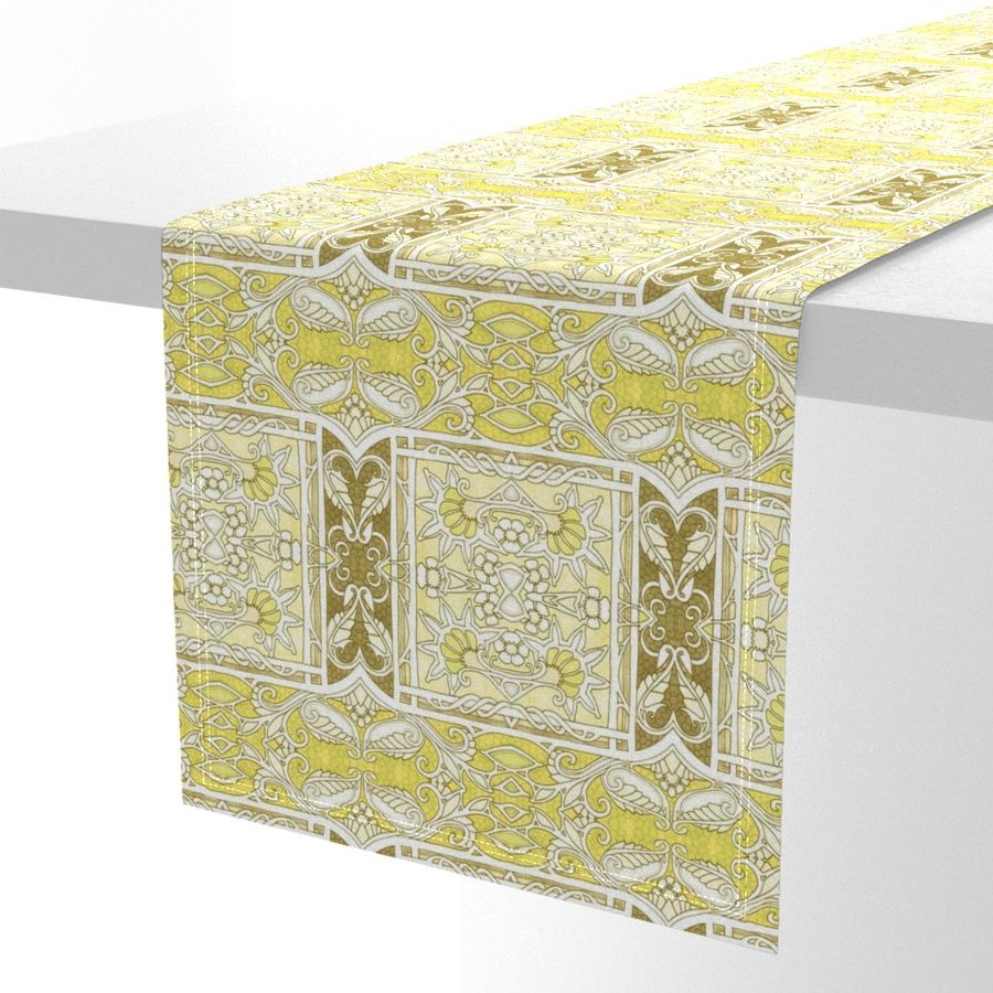 HOME_GOOD_TABLE_RUNNER