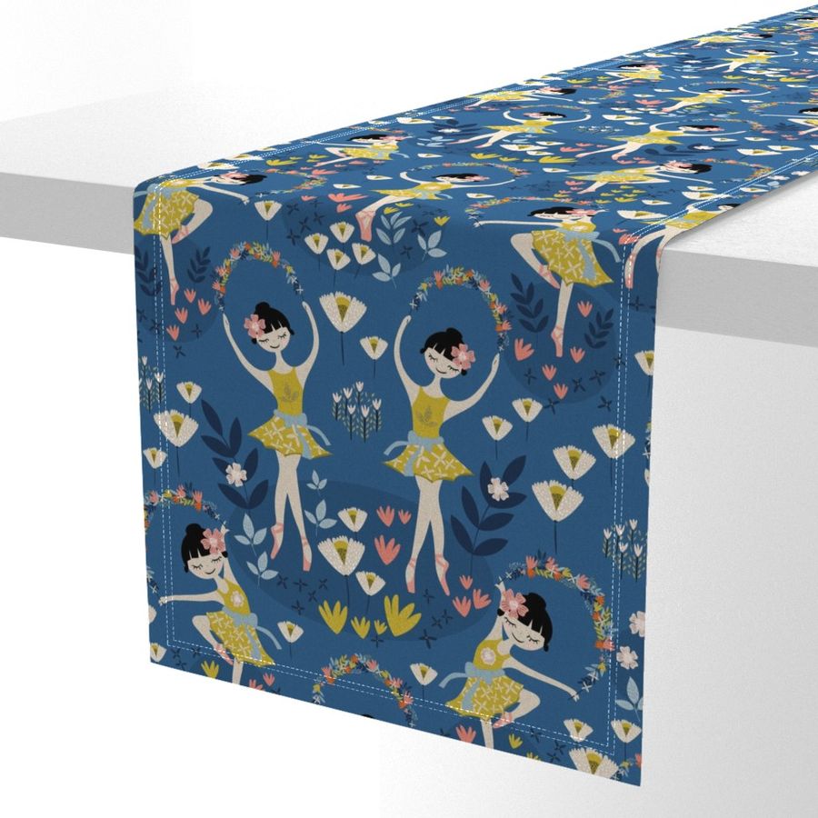 HOME_GOOD_TABLE_RUNNER