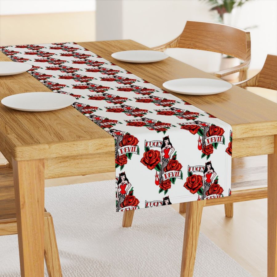 HOME_GOOD_TABLE_RUNNER