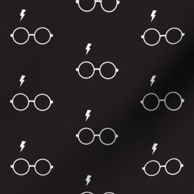 Wizard Glasses // Black and White