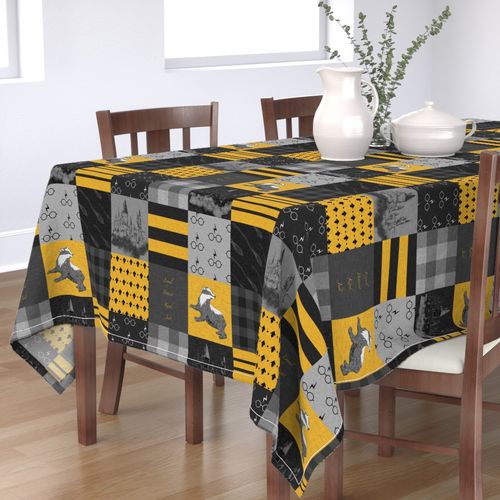 HOME_GOOD_RECTANGULAR_TABLE_CLOTH