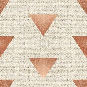 EARTHEN TRIANGLE ROSE GOLD