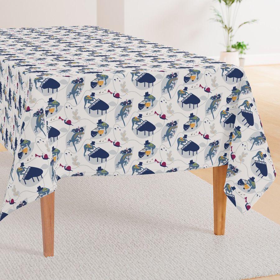 HOME_GOOD_RECTANGULAR_TABLE_CLOTH