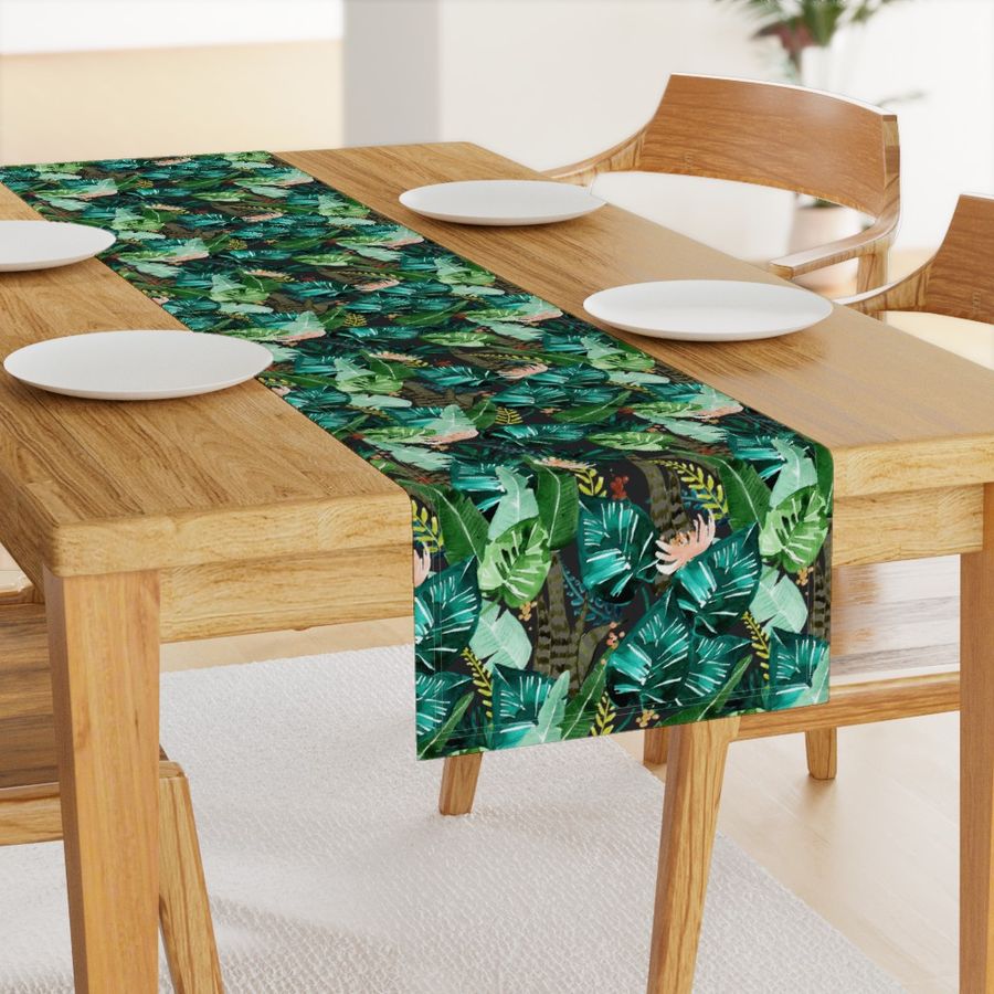 HOME_GOOD_TABLE_RUNNER