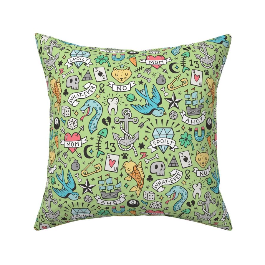 HOME_GOOD_SQUARE_THROW_PILLOW