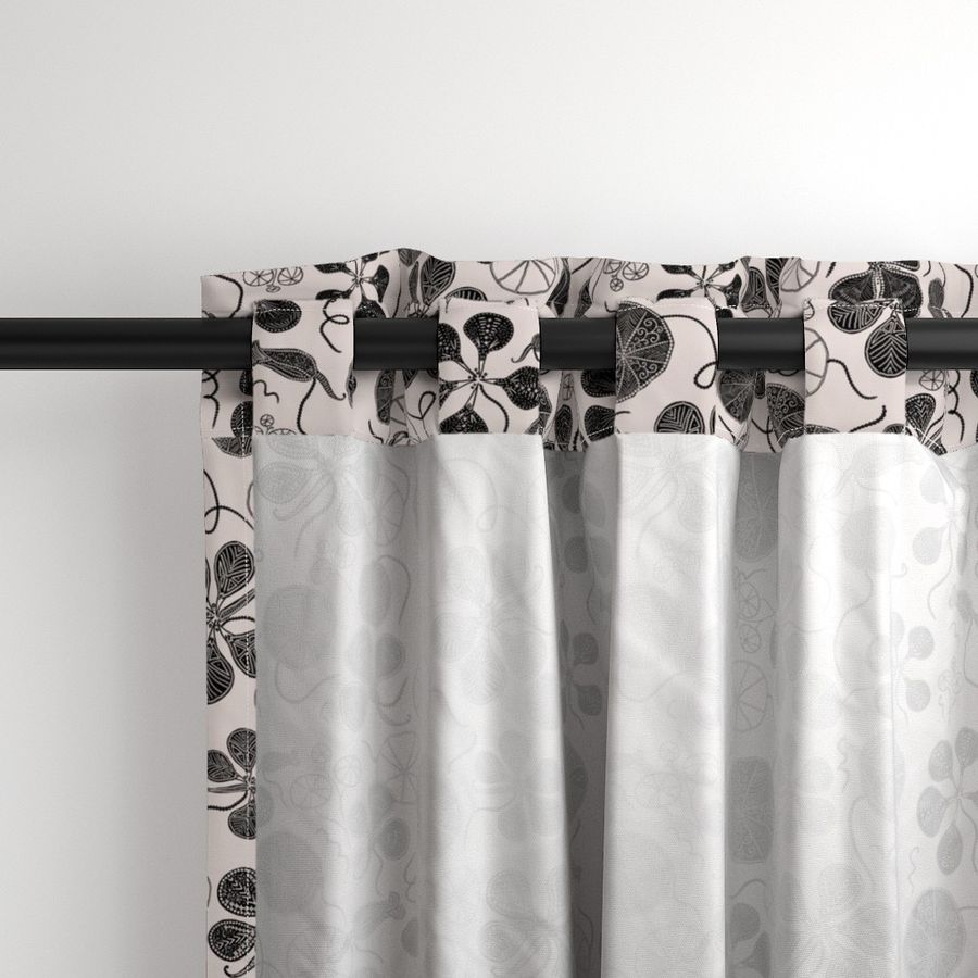 HOME_GOOD_CURTAIN_PANEL