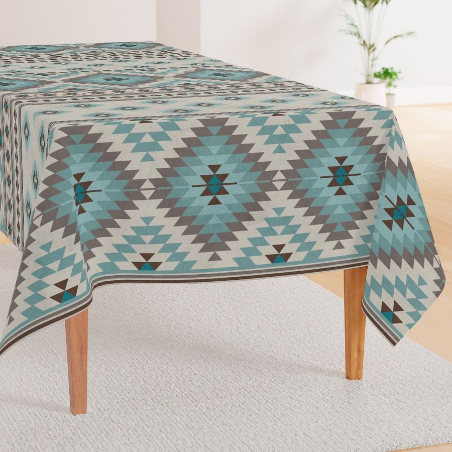 HOME_GOOD_RECTANGULAR_TABLE_CLOTH