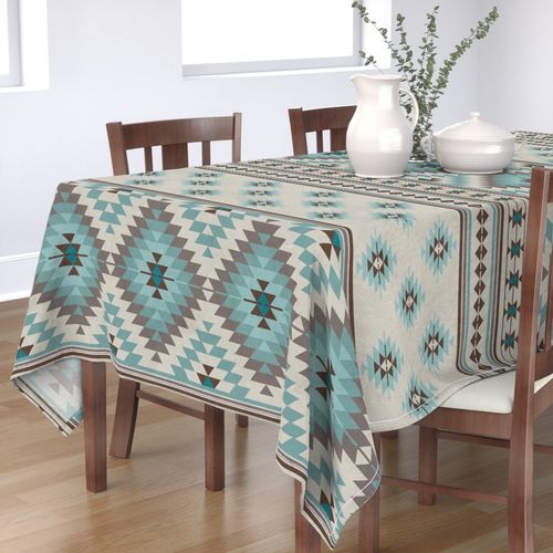 HOME_GOOD_RECTANGULAR_TABLE_CLOTH