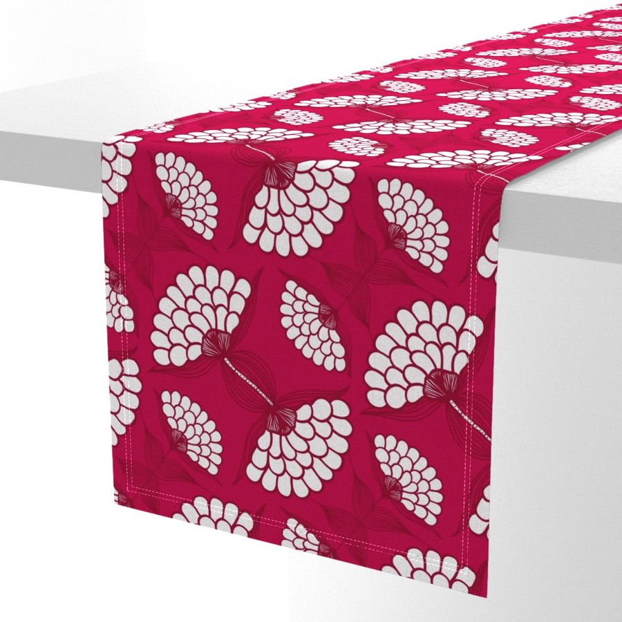 HOME_GOOD_TABLE_RUNNER