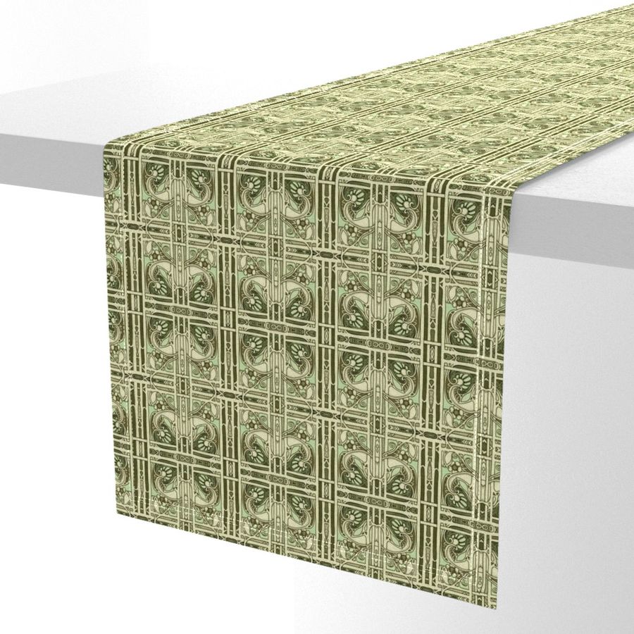 HOME_GOOD_TABLE_RUNNER