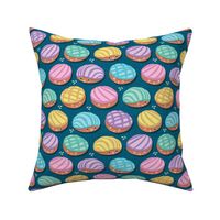 Small scale // Kawaii Mexican conchas // turquoise background