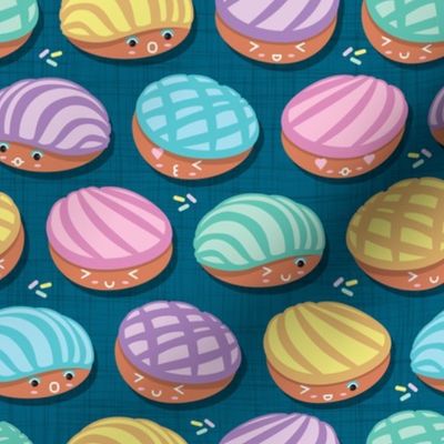 Small scale // Kawaii Mexican conchas // turquoise background