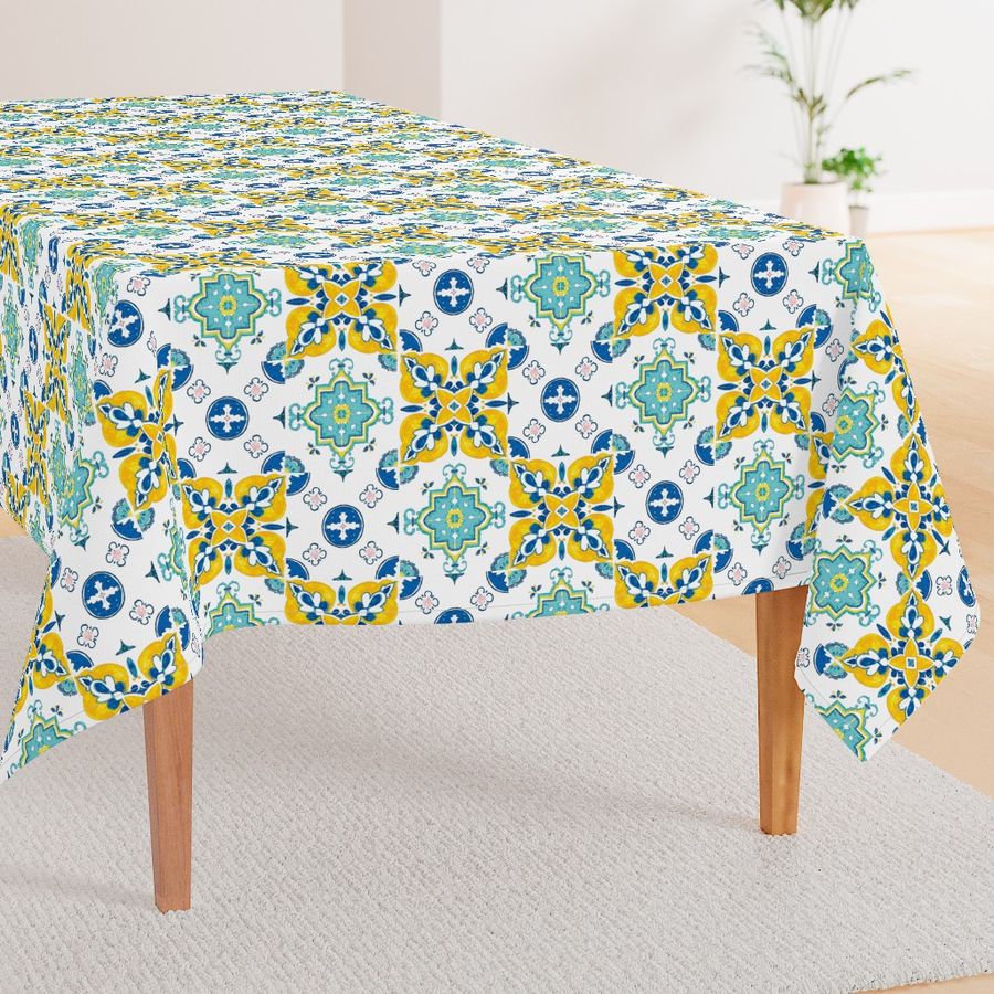 HOME_GOOD_RECTANGULAR_TABLE_CLOTH