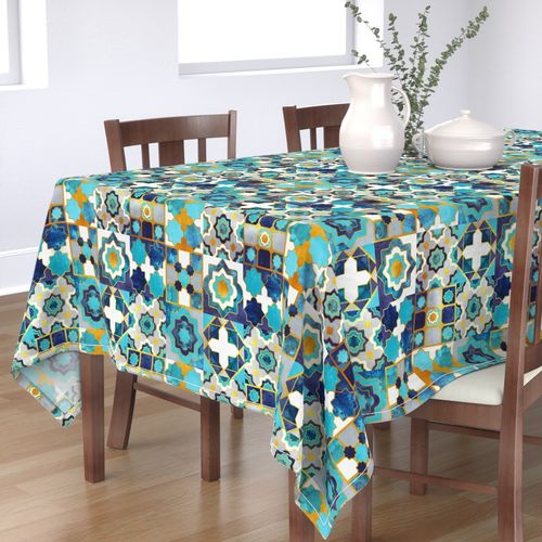 HOME_GOOD_RECTANGULAR_TABLE_CLOTH