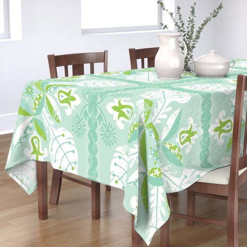 HOME_GOOD_RECTANGULAR_TABLE_CLOTH