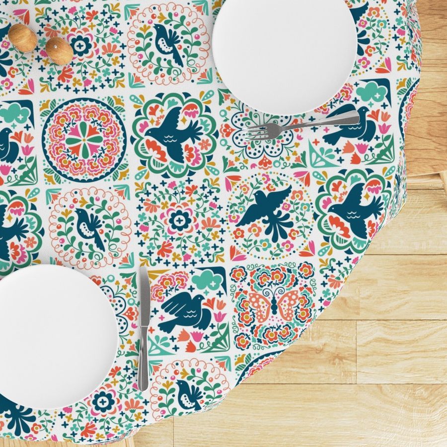 HOME_GOOD_ROUND_TABLE_CLOTH