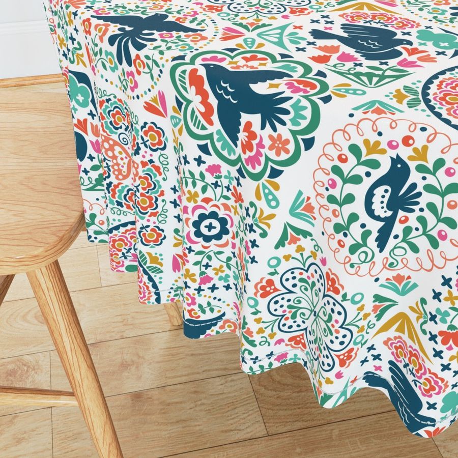 HOME_GOOD_ROUND_TABLE_CLOTH