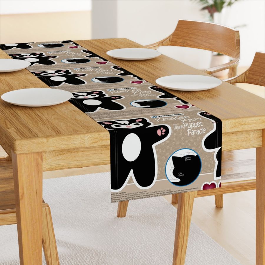 HOME_GOOD_TABLE_RUNNER