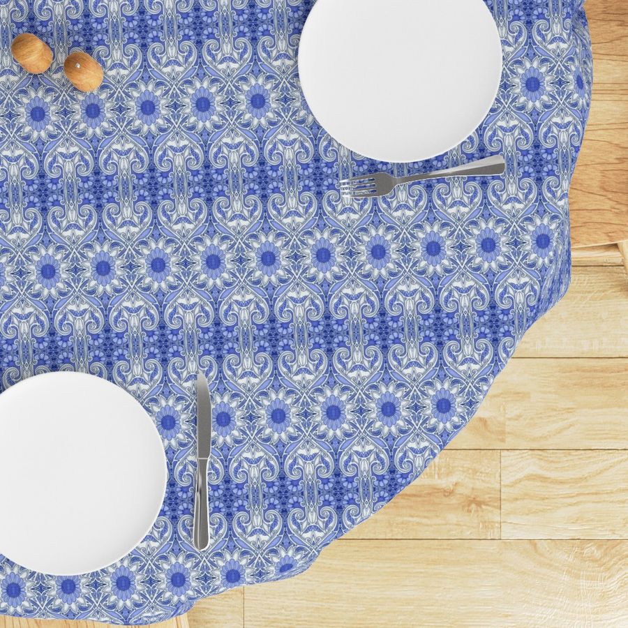 HOME_GOOD_ROUND_TABLE_CLOTH