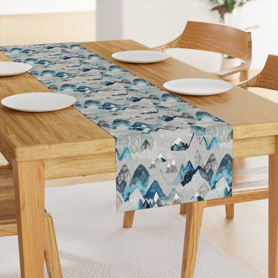 HOME_GOOD_TABLE_RUNNER