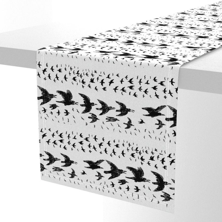 HOME_GOOD_TABLE_RUNNER