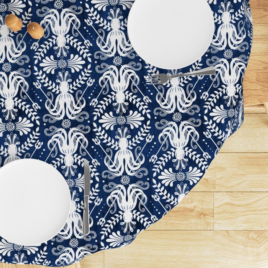 HOME_GOOD_ROUND_TABLE_CLOTH