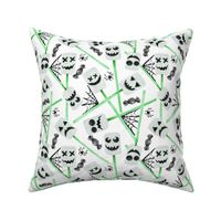 8" Spooky Marshmallow Ghosts // Green