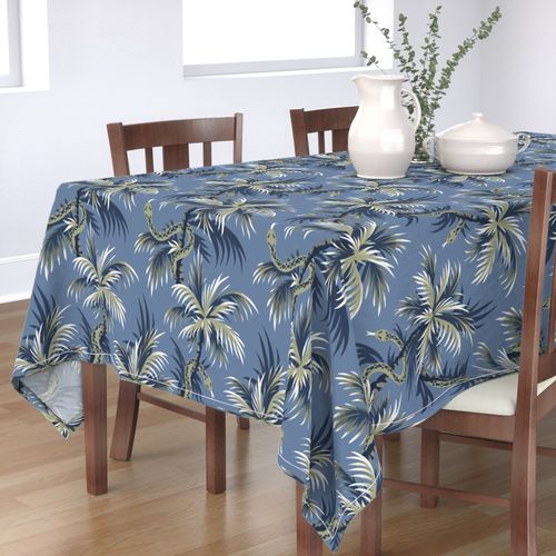 HOME_GOOD_RECTANGULAR_TABLE_CLOTH