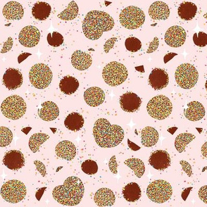 Chocolate Freckles | Pink | Medium