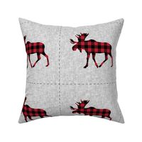 9" quilt block - Moose - buffalo plaid  w/ cut lines