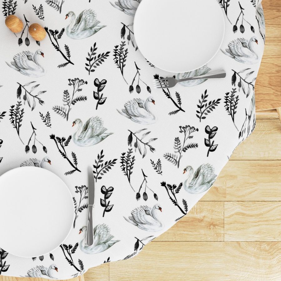 HOME_GOOD_ROUND_TABLE_CLOTH