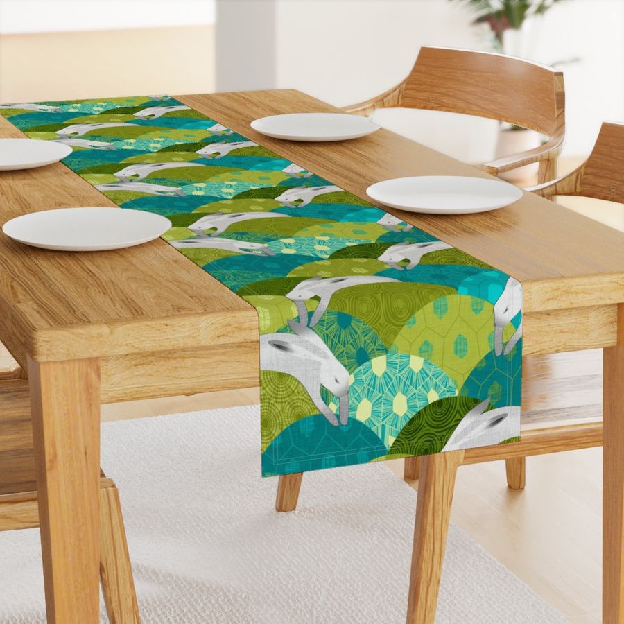 HOME_GOOD_TABLE_RUNNER